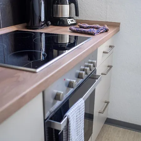 شقة Nb Katharinenviertel Zwei نيوبراندنبرغ